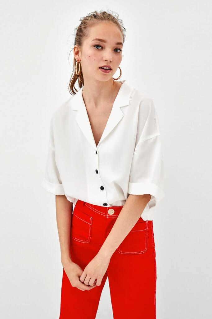 Camisa blanca con botones