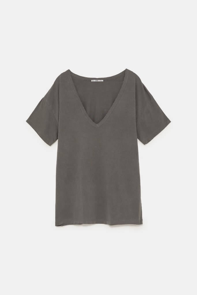 Camiseta básica color gris
