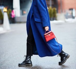 Abrigo largo: una prenda que debes tener en tu armario