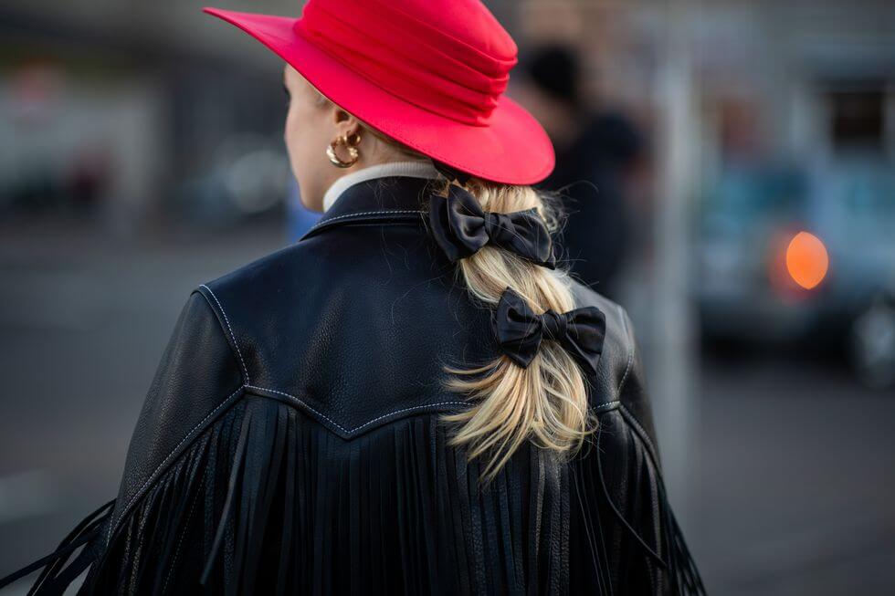 Lazos en el cabello: tendencia hairstyle 2019.
