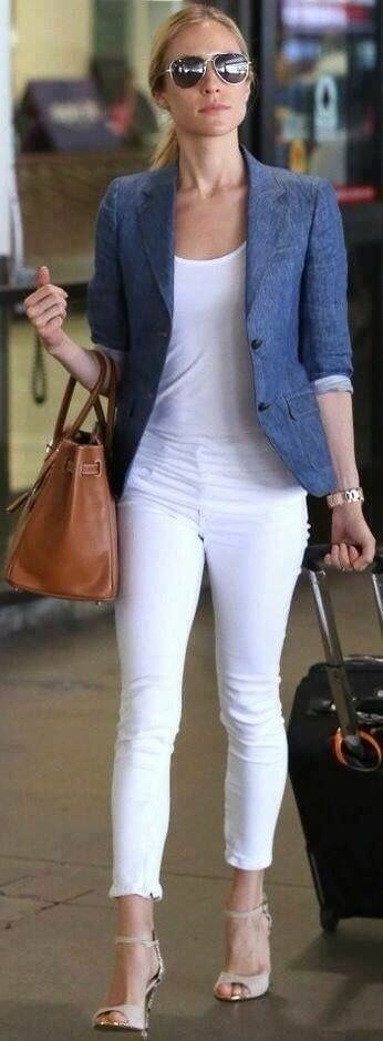 Inspiraciones para llevar pantalón blanco y blusa blanca