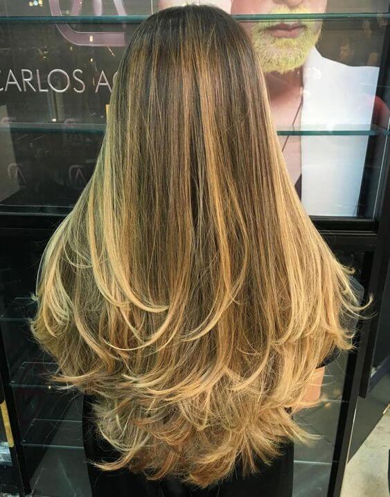 No olvidar los cuidados capilares para tener un cabello sano.