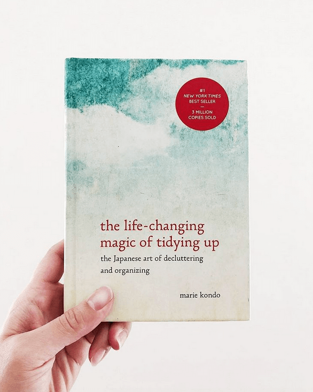 Libro de Marie Kondo: 'la magia del oden'.