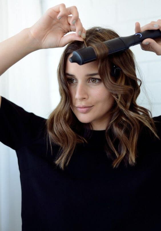 Las ondas con la plancha nos ayudan a añadir volumen al pelo.