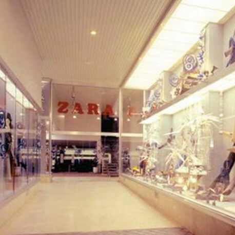Primera tienda de Zara