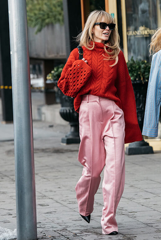 Look en rosa y rojo. 